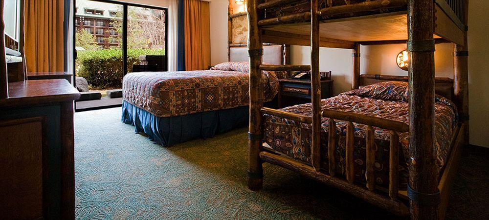 Disney'S Wilderness Lodge 博伟湖 外观 照片
