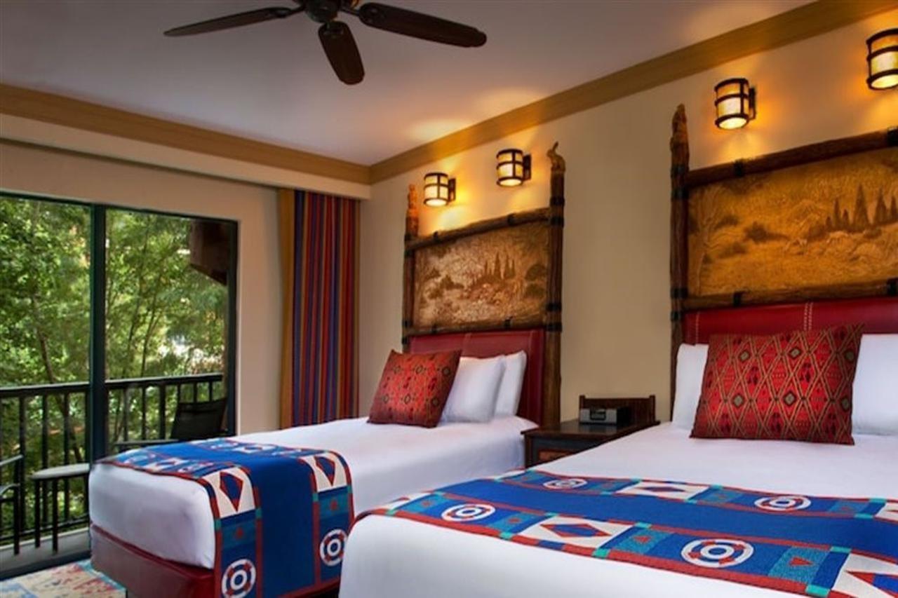 Disney'S Wilderness Lodge 博伟湖 外观 照片